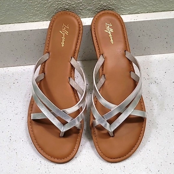 Luffymomo Shoes - Zigi Soho Silver Women's Sandals